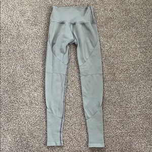 Grey alphalete leggings
